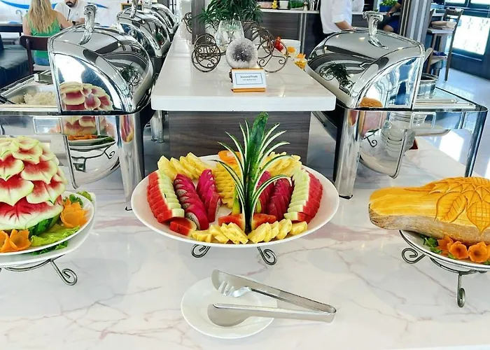 Unicharm Cruise  Hạ Long