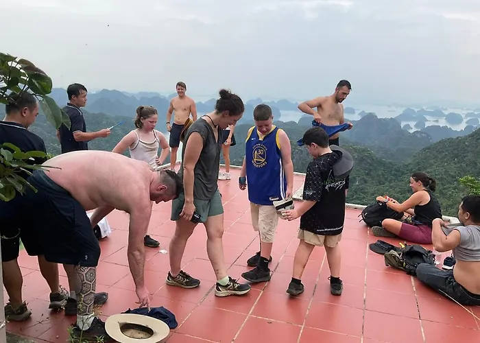  Unicharm Cruise - Hidden Route 2 Bays & Viet Village 4*