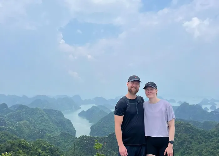  Unicharm Cruise - Hidden Route 2 Bays & Viet Village 4*