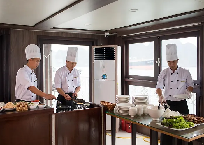Unicharm Cruise  4*