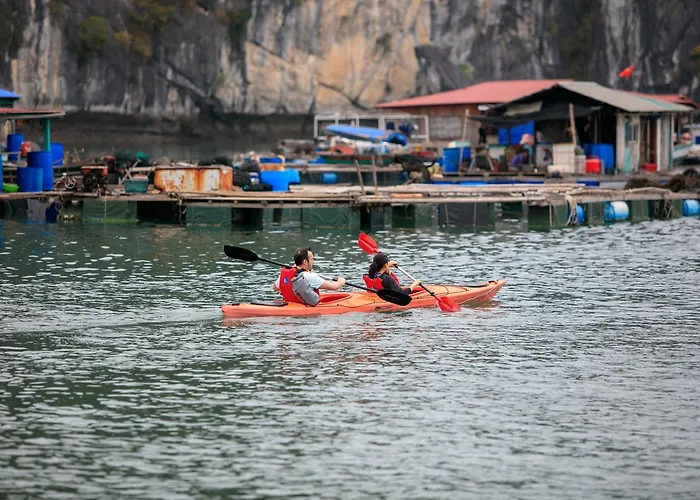 Unicharm Cruise - Hidden Route 2 Bays & Viet Village  Ha Long
